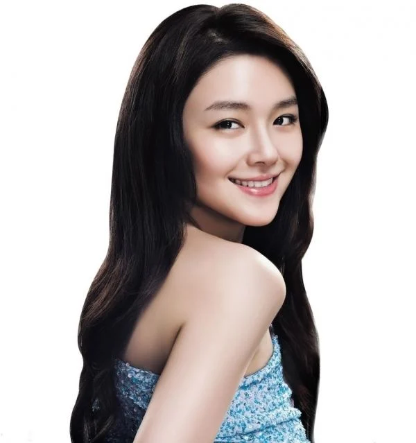 Image Credit Istimewa Selebritas Barbie Hsu