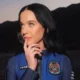 Image Credit - Handout / BLUE ORIGIN / AFP - Katy Perry Langsung Sujud Usai Menapak Bumi dari Luar Angkasa.