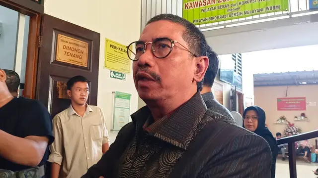 Fahmi Bachmid Pengacara Nikita Mirzani, di Pengadilan Negeri Jakarta Selatan, Rabu (28/5/2025). (© M. Altaf Jauhar)
