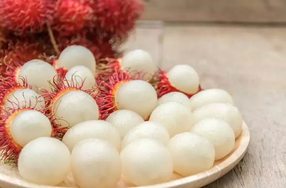 Image Credit Freepik - Buah Rambutan.