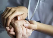 Waspada Pneumonia, Penyakit Mematikan yang Kerap Tak Terduga pada Lansia