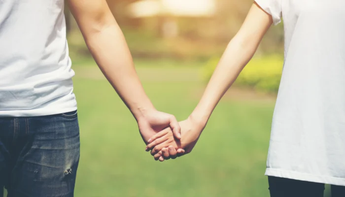 Takut Ditinggal Pasangan? Mungkin Anda Mengalami Anxious Attachment