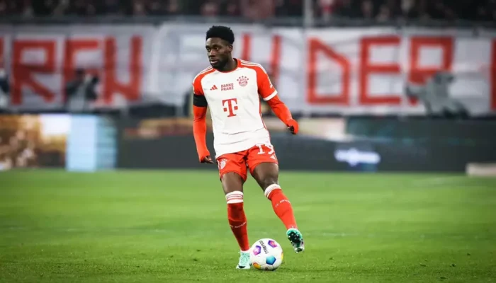 Resmi! Alphonso Davies Perpanjang Kontrak di Bayern Munchen hingga 2030