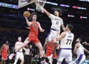 Image Credit AP - Los Angeles Lakers kalah telak dari Chicago Bulls dengan skor 115-146.