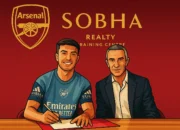 Ilustrasi - Martin Zubimendi (kiri) menandatangani kontrak dengan Arsenal.