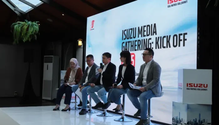 Di Tengah Lesunya Pasar Otomotif, Isuzu Raih 30,5% Pangsa Pasar Kendaraan Komersial 2024