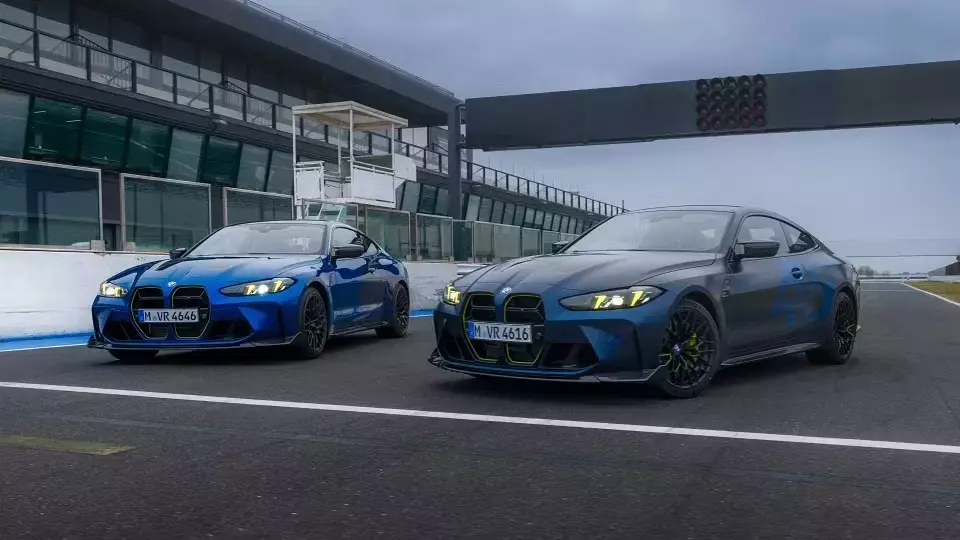 Image Credit Doc BMW - BMW M membuat dua unit mobil spesial untuk merayakan ulang tahun ke-46 Valentino Rossi.