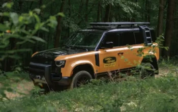 JLM Auto Siap Hadirkan Land Rover Defender Octa dan Trophy Edition di Indonesia