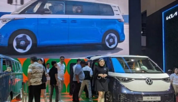 Volkswagen Resmi Luncurkan The All-Electric ID. Buzz LWB di IIMS 2025