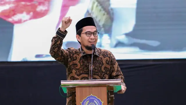 Ustadz Adi Hidayat (Muhammadiyah.or,id)