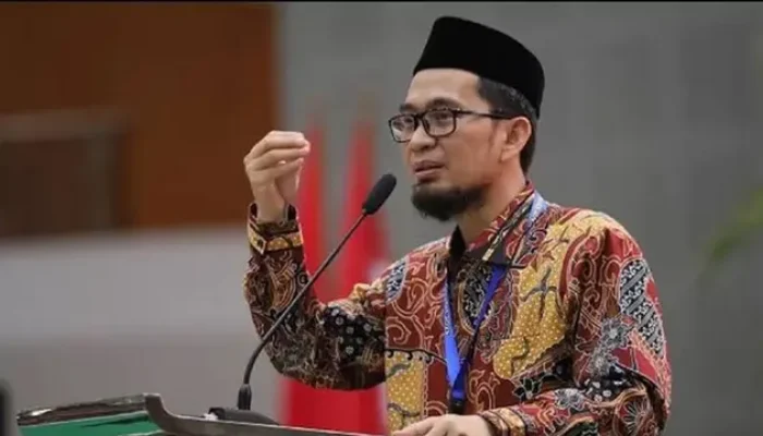 Ustadz Adi Hidayat Ungkap Dua Tanda Akhir Zaman yang Sudah Terjadi, Umat Islam Diminta Waspada