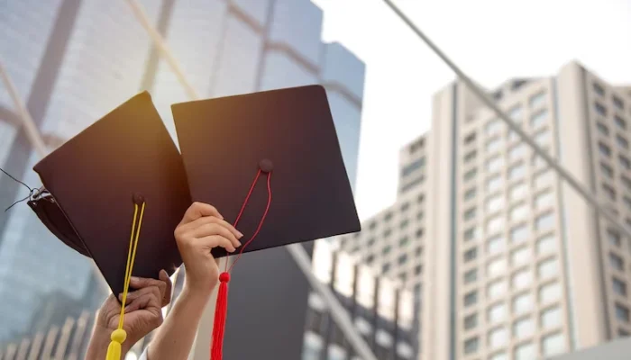 Global Employability University Ranking 2025: 10 Kampus dengan Peluang Karier Internasional Terbesar
