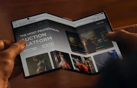 Tampilan Huawei Mate XT Ultimate yang baru saja diperkenalkan di publik. (Dok: Huawei)