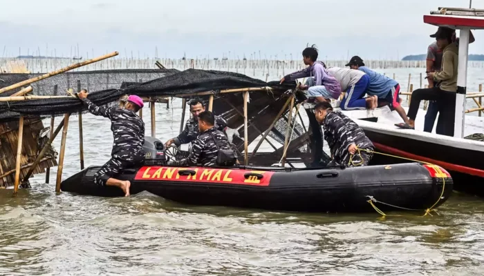 Pembongkaran Pagar Laut Tangerang: Polemik, Kerugian Nelayan, dan Tuntutan Keadilan