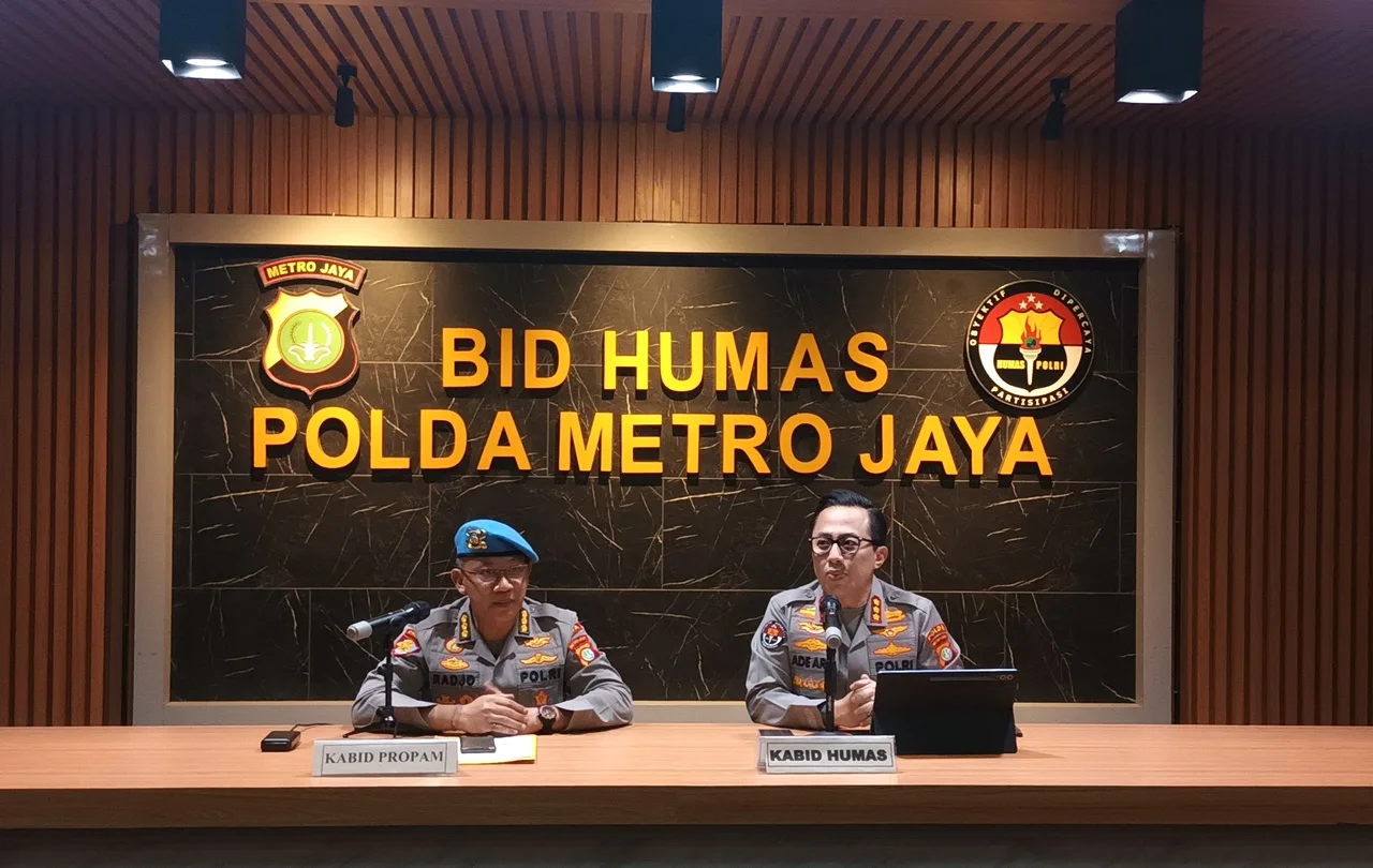 Image Credit Humas Polda Metro Jaya - Polda Metro Jaya melakukan mutasi terhadap empat anggotanya, termasuk AKBP Bintoro, yang diduga terlibat dalam kasus pemerasan terhadap dua tersangka pembunuhan dan pelecehan anak di bawah umur.