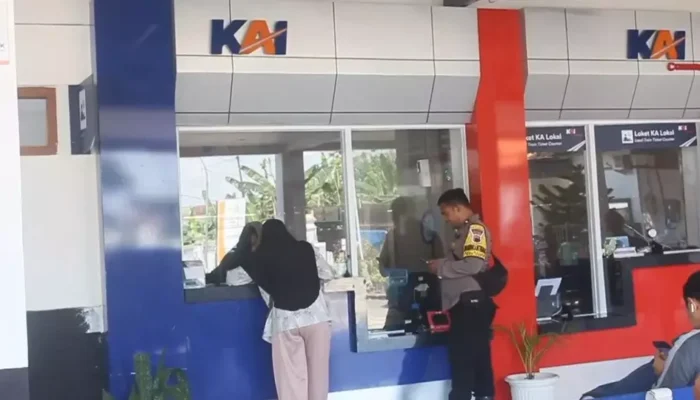 Banjir Rusak Lintasan KA di Grobogan, 300 Tiket dari Stasiun Cepu Dibatalkan