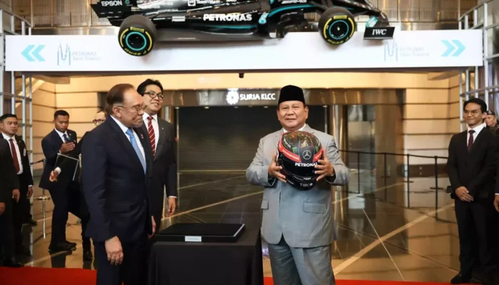 Kunjungan Presiden Prabowo ke Malaysia Dihiasi Candaan Mobil F1 dan Penguatan Kerja Sama