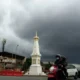 Image Credit Andreas Fitri Atmoko/Antara - Awan mendung di atas Kota Yogyakarta.