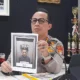 Image Credit lham Oktafian/Beritasatu - Polda Metro Jaya menangkap pelaku kasus pembunuhan di sebuah bengkel di Ciracas, Jakarta Timur. Sosok pelaku berinisial EHS (37) dan mempunyai hubungan dengan istri korban RR (37).