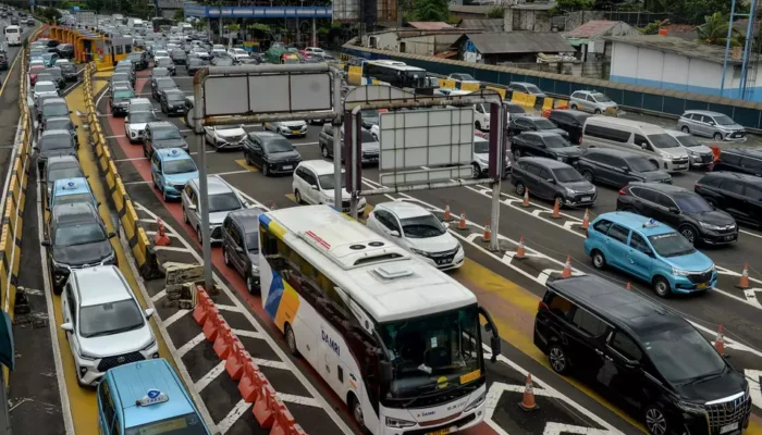 Kecelakaan di Gerbang Tol Ciawi: Mengapa Keselamatan Berkendara Masih Terabaikan?