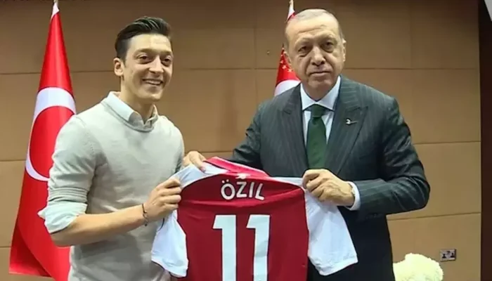 Mesut Ozil Terjun ke Dunia Politik: Karier Baru Mantan Bintang Arsenal dan Real Madrid