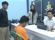 Image Credit Triyono/Beritasatu - SU (39) seorang ayah di Kabupaten Way Kanan, Lampung ditangkap polisi lantaran tega memperkosa putri kandungnya hingga hamil dan melahirkan anak berjenis kelamin perempuan, Selasa, 4 Febuari 2025.