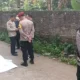 Image Credit Zikrullah Shubhy)/Beritasatu - Seorang pria tanpa identitas ditemukan tewas dalam kondisi mengenaskan di bawah tower Sutet di Beji, Kota Depok, Selasa, 18 Februari 2025.