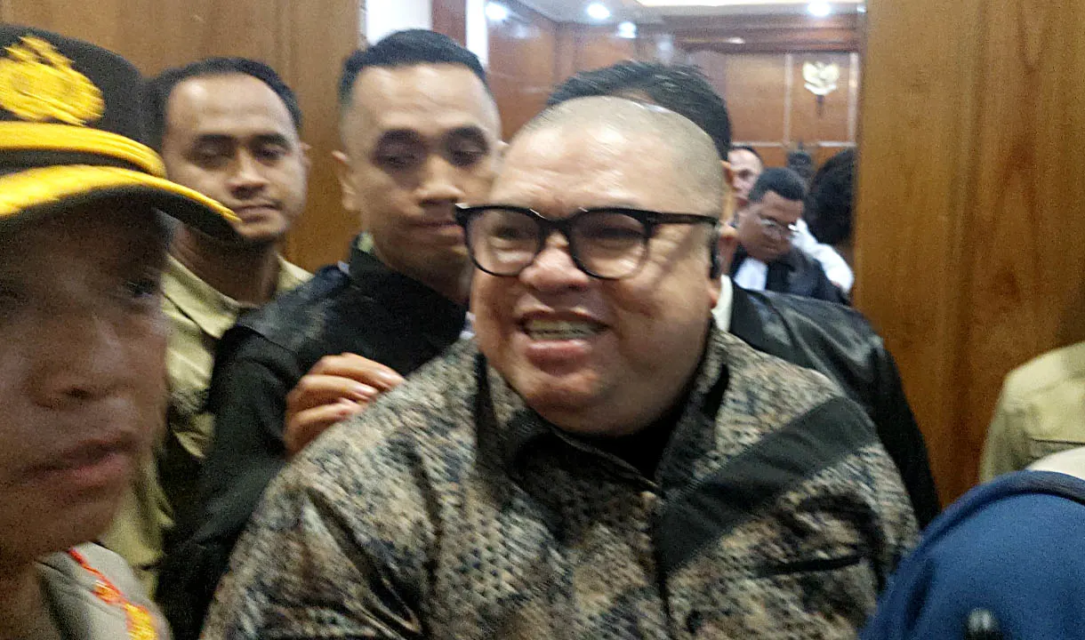 Image Credit Istimewa - Razman Nasution membongkar proses jalannya persidangan pencemaran nama baik yang diselenggarakan di Pengadilan Negeri Jakarta Utara, Kamis 6 Maret 2025