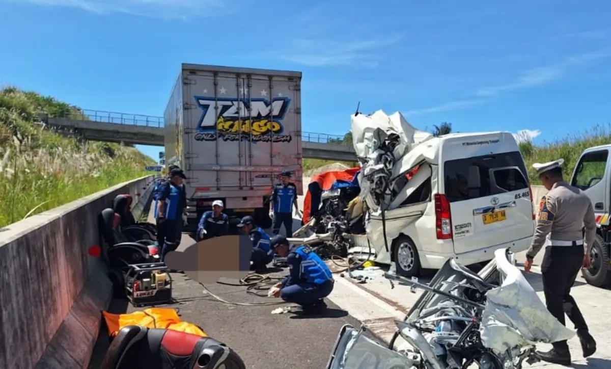 Kecelakaan maut di Tol Cisumdawu, Selasa 29 April 2025.(Istimewa)