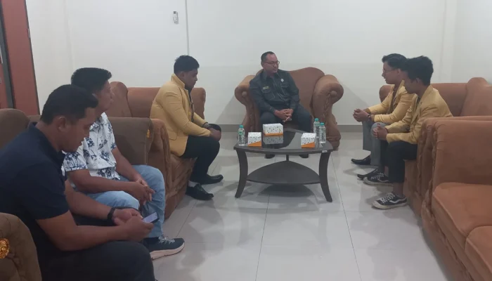 Ketua DPRD Kota Bekasi Terima Audiensi Mahasiswa UBHARA JAYA Terkait RUU TNI