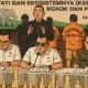 Ilustrasi - Penyidik Bareskrim Polri membongkar sindikat perdagangan gading gajah di Sukabumi dan Jakarta. Dari tangan empat tersangka, polisi menyita barang bukti gading gajah utuh maupun sudah dibentuk dengan nilai taksiran mencapai Rp2,3 miliar.