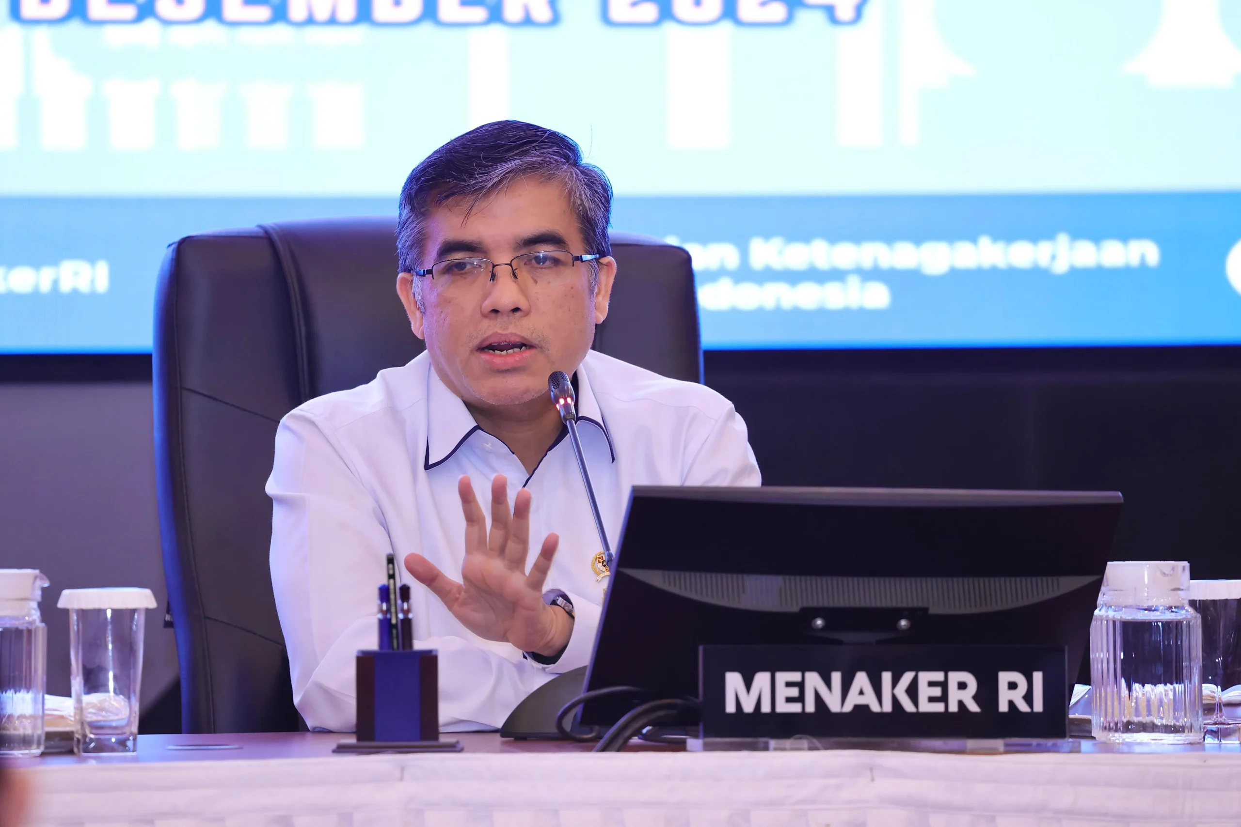 Menaker Yassierli Tegaskan Pentingnya Integritas dan Reformasi Pengawas Ketenagakerjaan ( © JPNN)