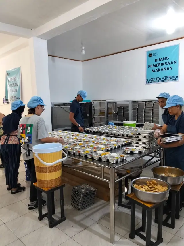 Mitra dapur Makan Bergizi Gratis (MBG) di Kecamatan Tanjung Raja, Ogan Ilir, Sumatra Selatan.