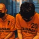Ilustrasi - Dua pria pengguna aktif grup Facebook Gay Tuban Lamongan Bojonegoro ditangkap Polda Jatim atas dugaan pelanggaran UU ITE terkait distribusi konten kesusilaan. Polisi masih memburu admin grup yang viral dan meresahkan masyarakat.
