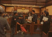 Ilustrasi - Terdakwa Meirizka Widjaja, ibu dari Ronald Tannur menghadiri sidang pembacaan pleidoi di Pengadilan Tipikor, Jakarta, Selasa, 10 Juni 2025.