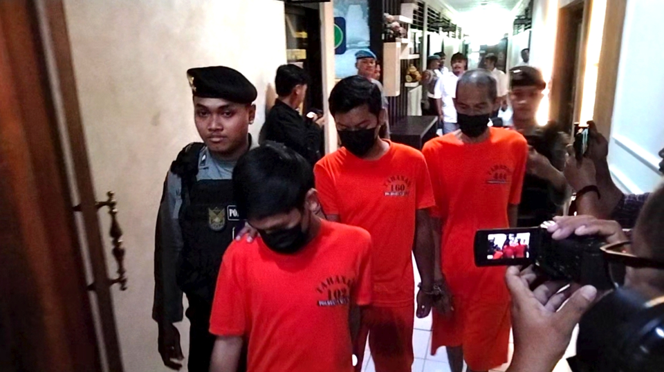 Salah satu tersangka kasus penganiayaan terhadap AML (22) yang merupakan pacar driver ojek online Shopee Food ternyata baru pulang menunaikan ibadah haji.