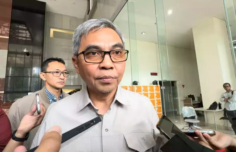 Ketua Komisi Pemberantasan Korupsi (KPK) Setyo Budiyanto memberikan pernyataan singkat terkait pemberian amnesti dari Presiden Prabowo Subianto kepada Sekjen PDIP Hasto Kristiyanto. Setyo menegaskan langkah tersebut merupakan hak konstitusional presiden. (Beritasatu/Yustinus Patris Paat)